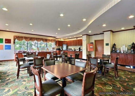 Comfort Suites Canton - Detroit Exterior photo